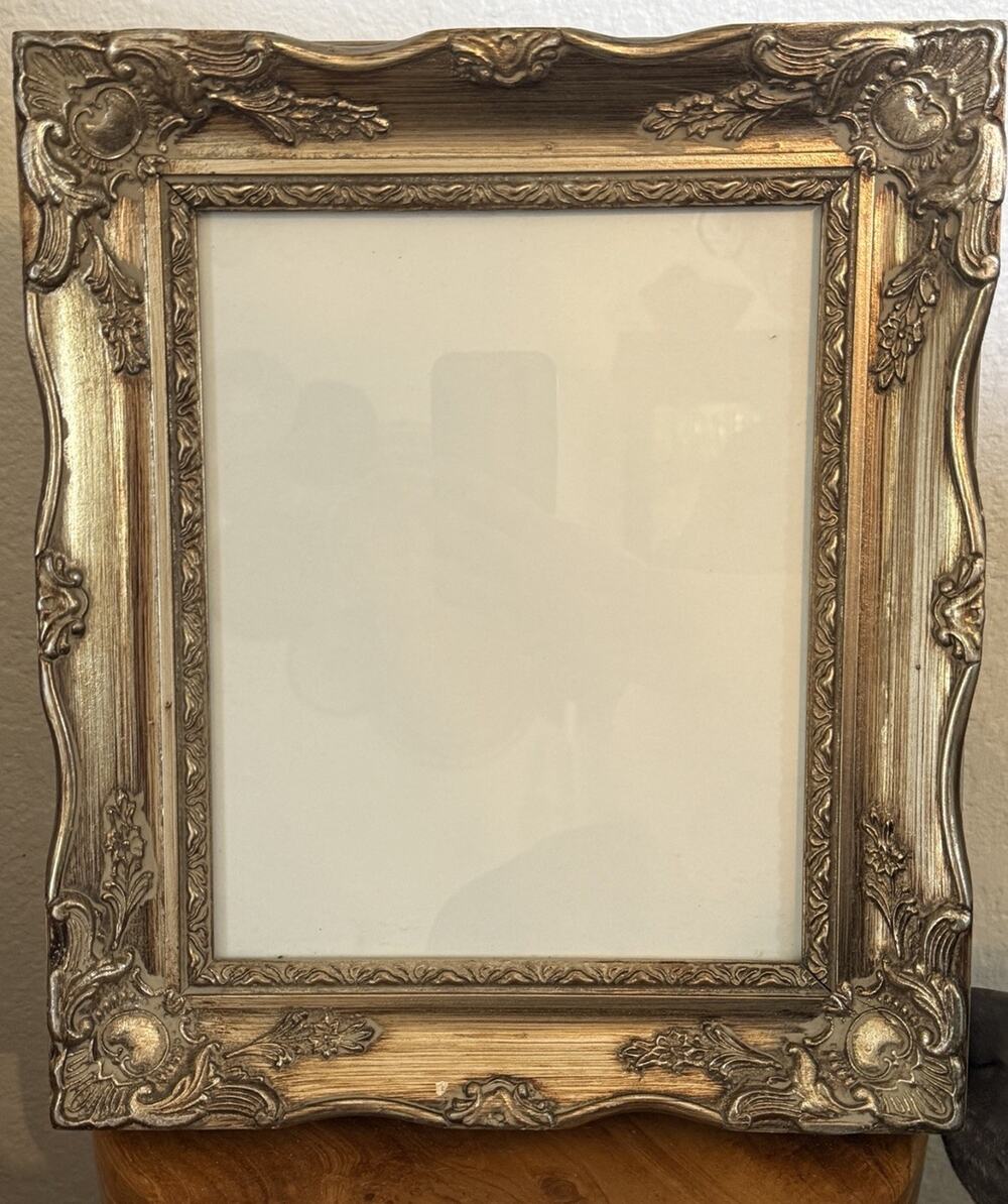 Vintage Ornate Gold Baroque Picture Frame Baroque Scrollwork 8x10 Opening Tawain